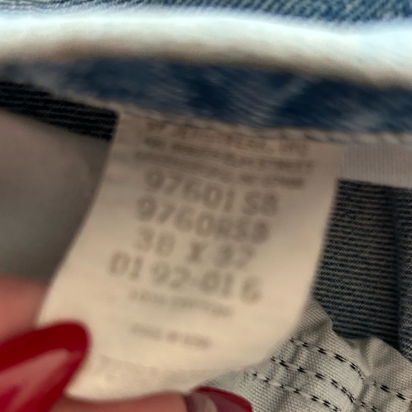 Vintage Wrangler Blue Wash Distressed Straight Leg Festival Denim Jeans Sz 38x32 - Picture 7 of 7